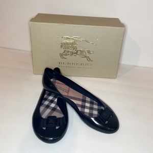 Authentic Burberry girls jelly flat